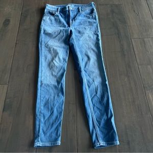 Old navy rockstar super skinny high rise jeans